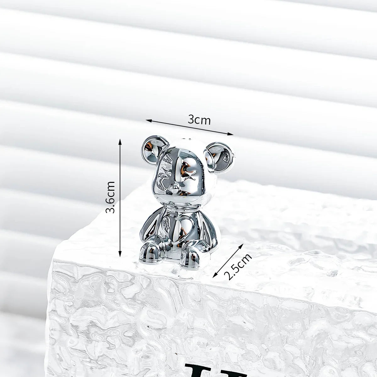 Car Interior Decoration Cartoon Animal Center Console Decor Room Dining Table Desk Figurines Miniatures Ornament Plating Rabbit